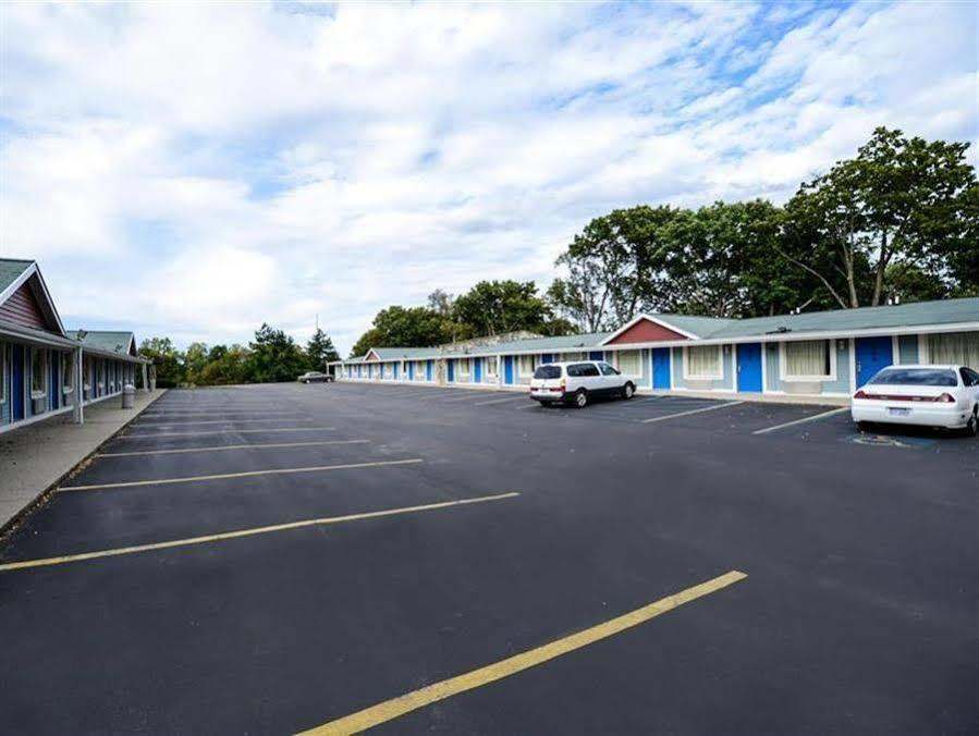 Americas Best Value Inn & Suites Jackson Ngoại thất bức ảnh
